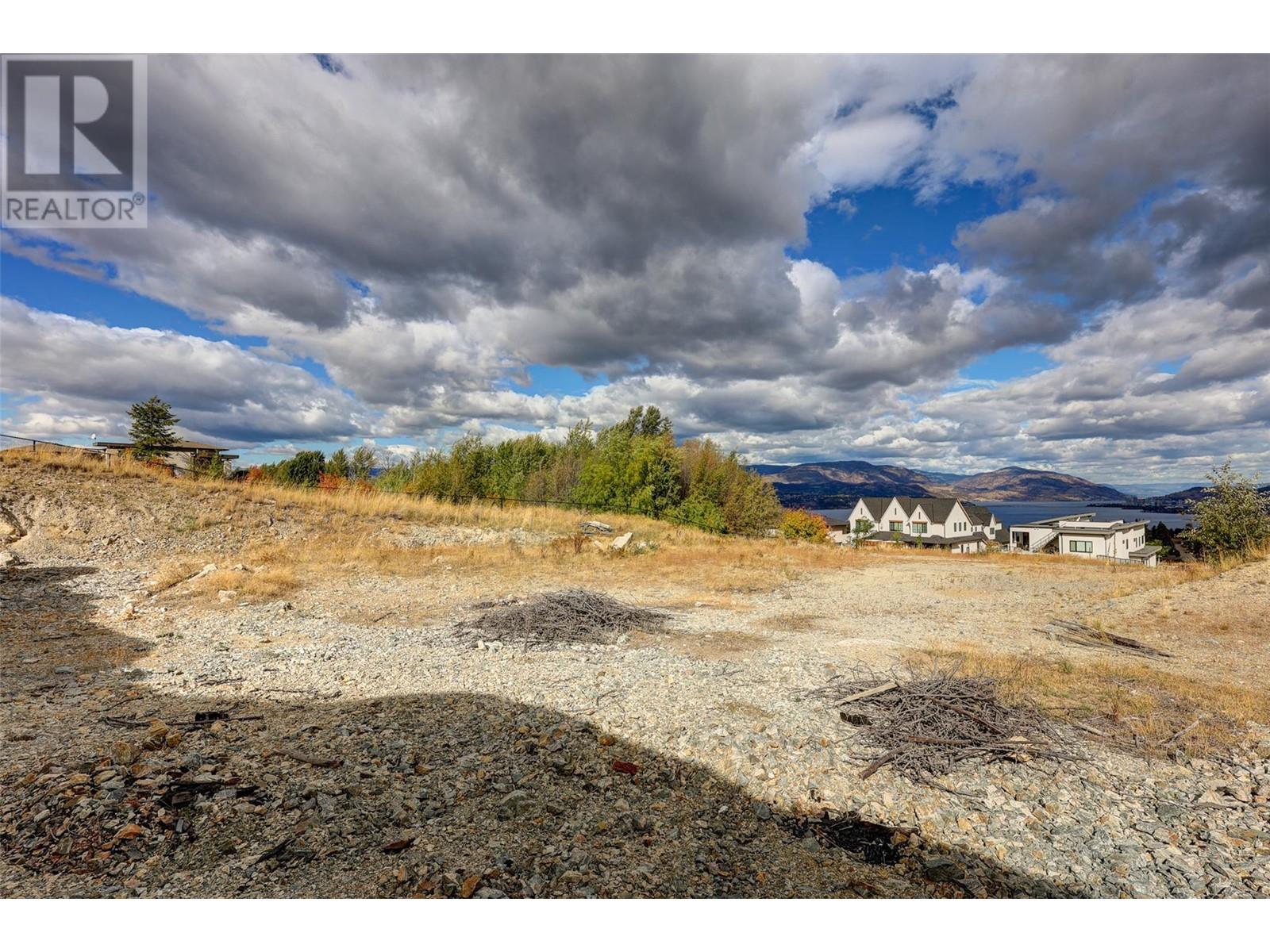  602 Trumpeter Road, Kelowna