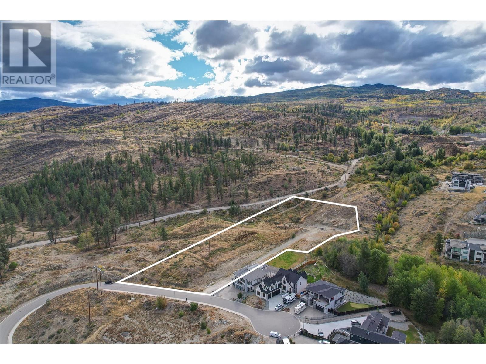  602 Trumpeter Road, Kelowna