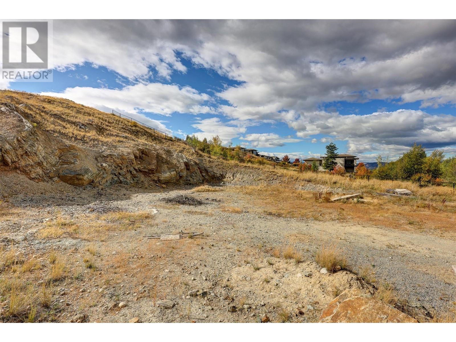  602 Trumpeter Road, Kelowna
