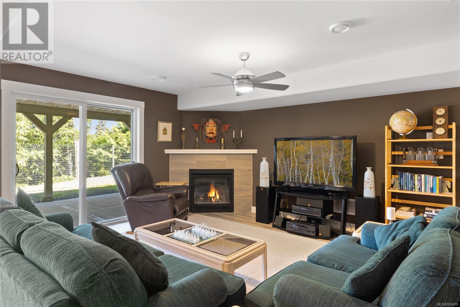 1640 Country Rd, Qualicum Beach