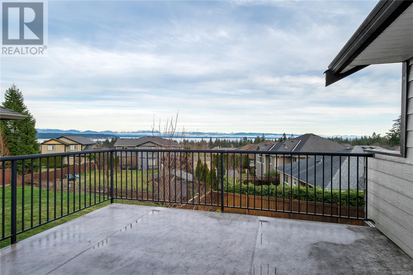 632 Nodales Dr, Campbell River real estate listing 983676