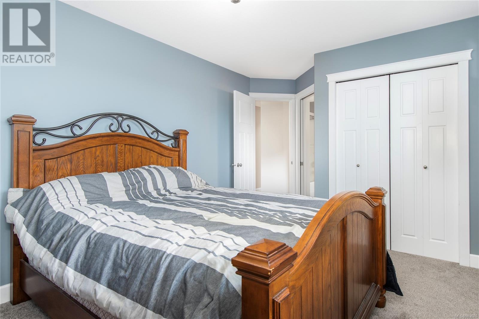 632 Nodales Dr, Campbell River real estate listing 983676