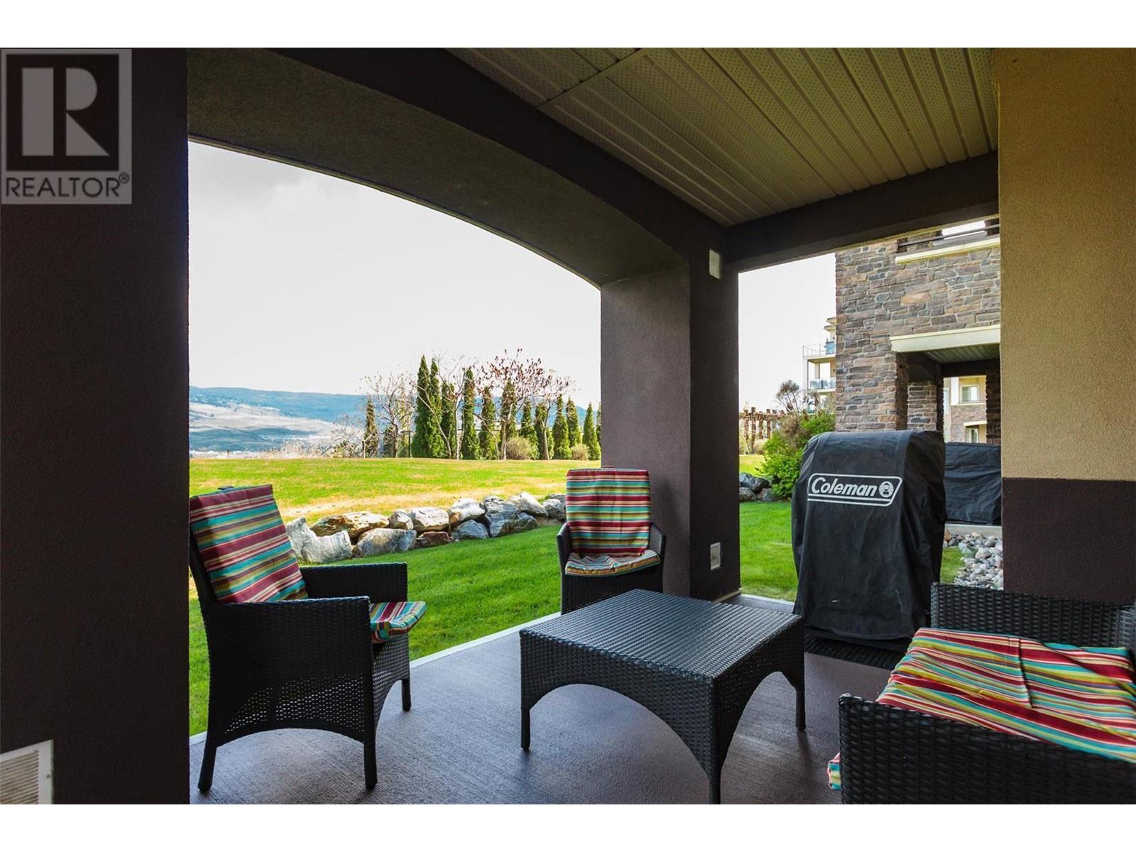1318 1875 Country Club Drive, Kelowna