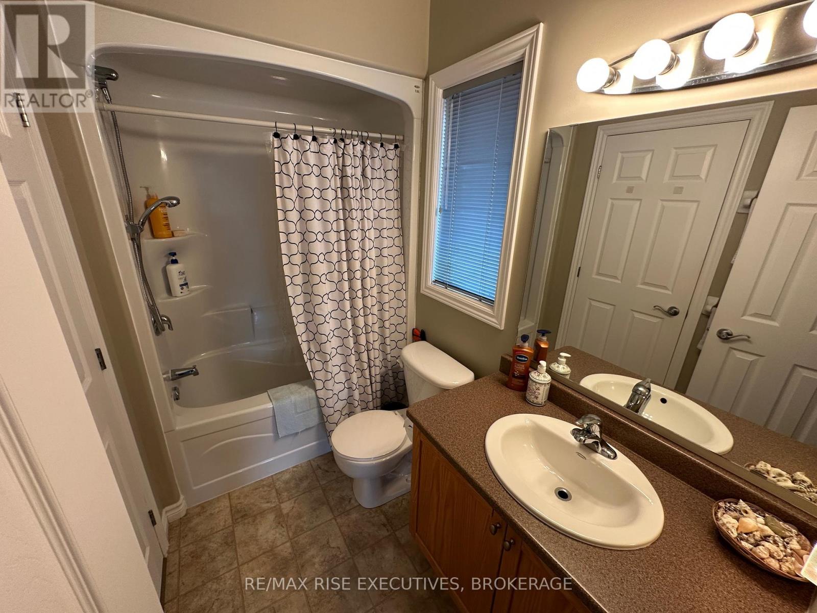Photo 23 of 123 Macdougall Drive, Loyalist ON
