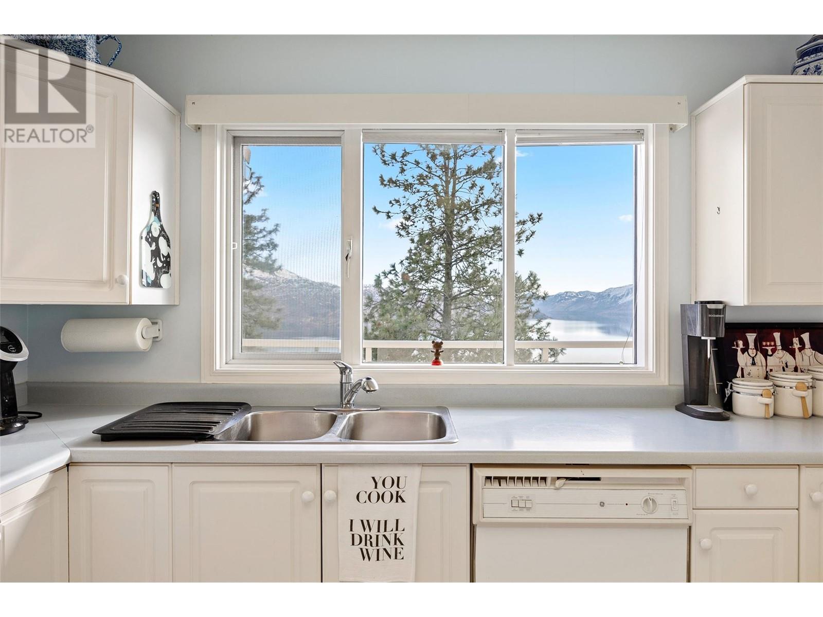 4486 Ponderosa Drive Unit# 34, Peachland