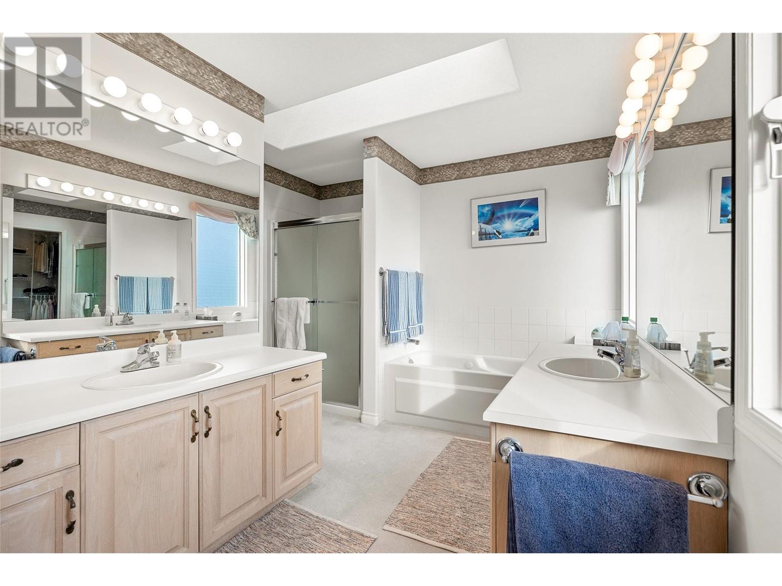4486 Ponderosa Drive Unit# 34, Peachland