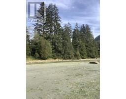 Dl 704 Bessborough Bay, Kelsey Bay, BC V0P0A5 Photo 13