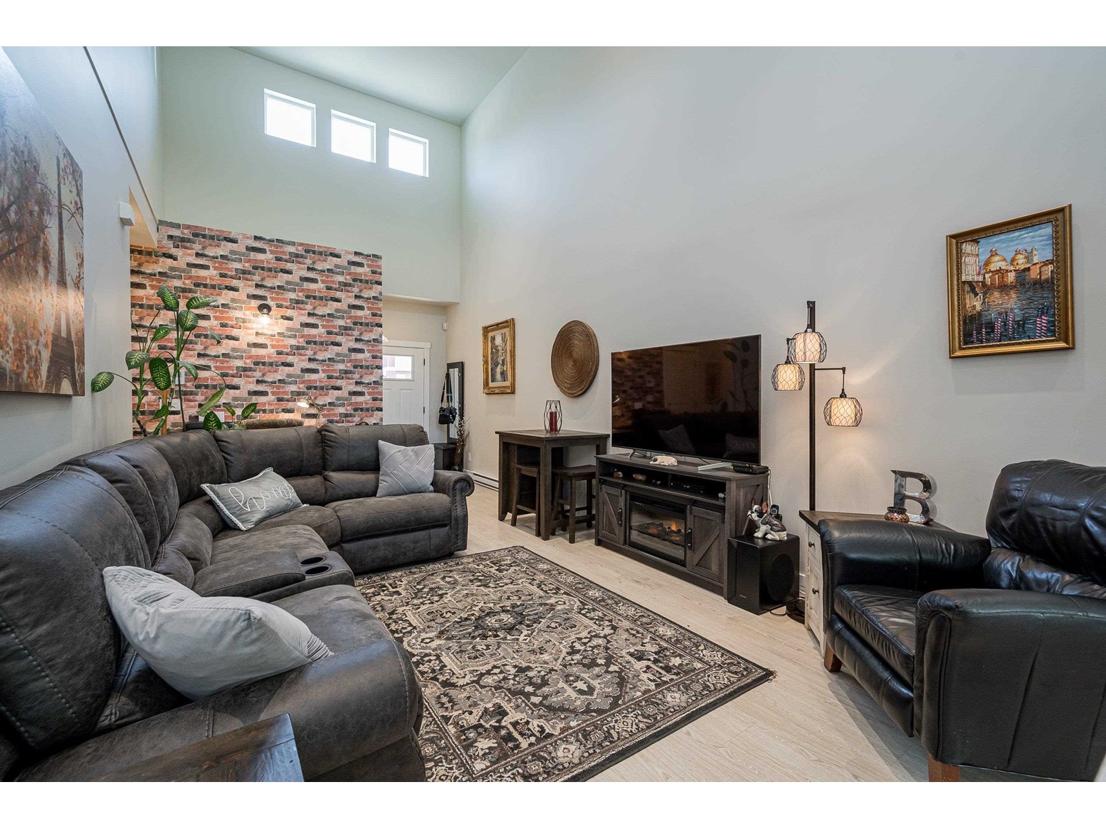 Photo 6 of 19 20498 82 Avenue, Langley BC