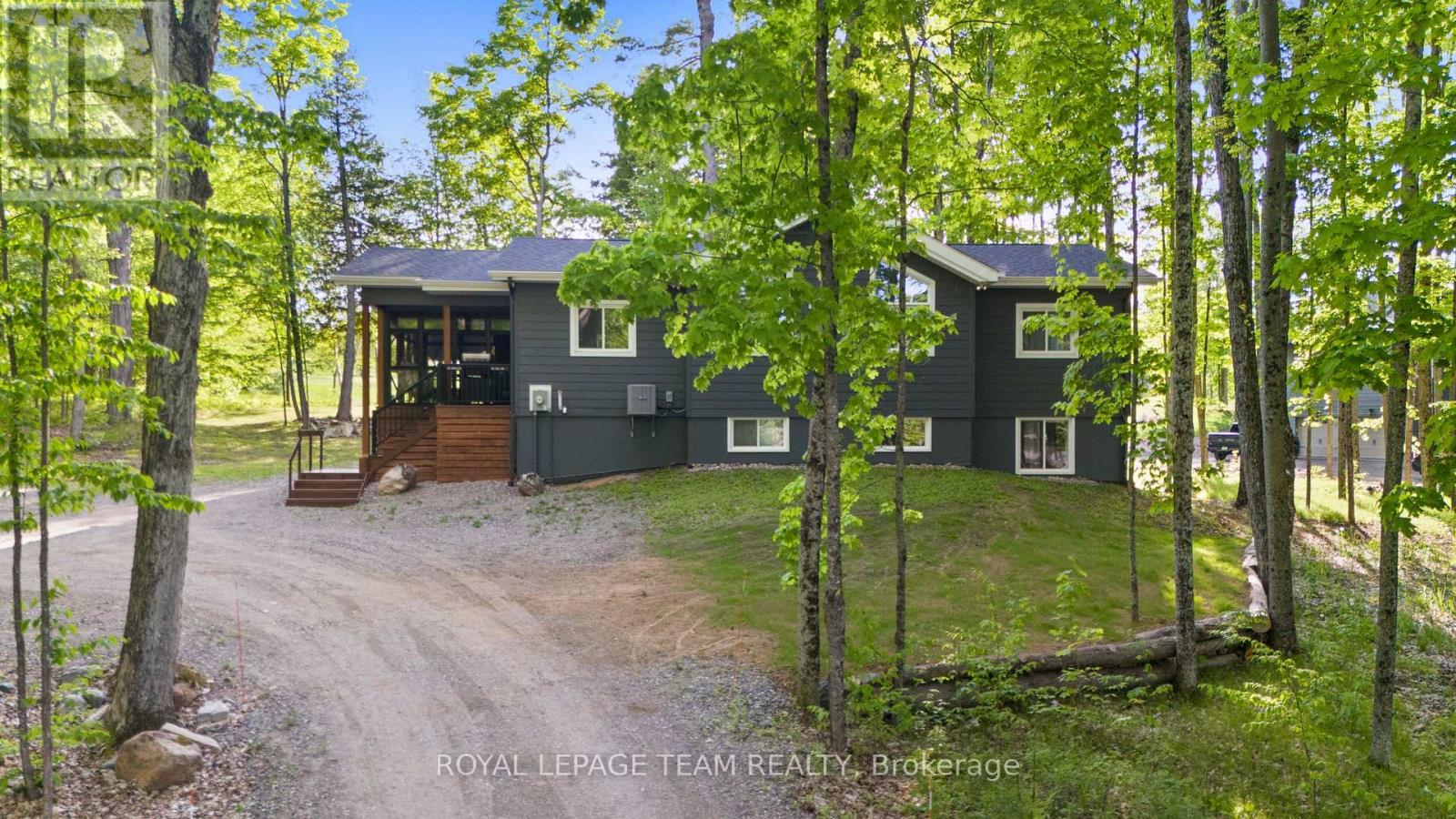 Photo 1 of 31 Morning Flight Court, Greater Madawaska ON