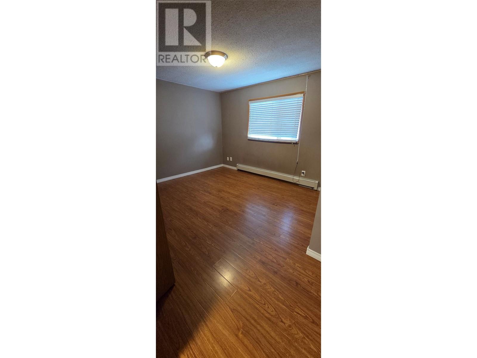 2940 Clapperton Avenue, Merritt