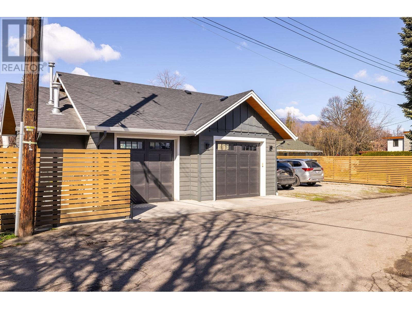  2175 Abbott Street, Kelowna