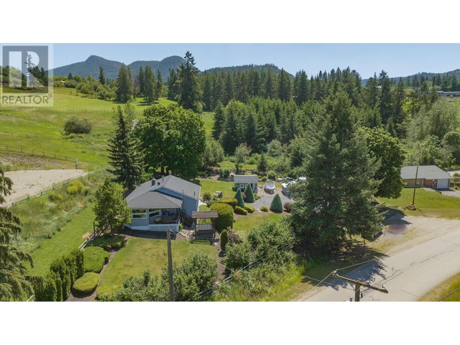 5648 Learmouth Road, Coldstream
