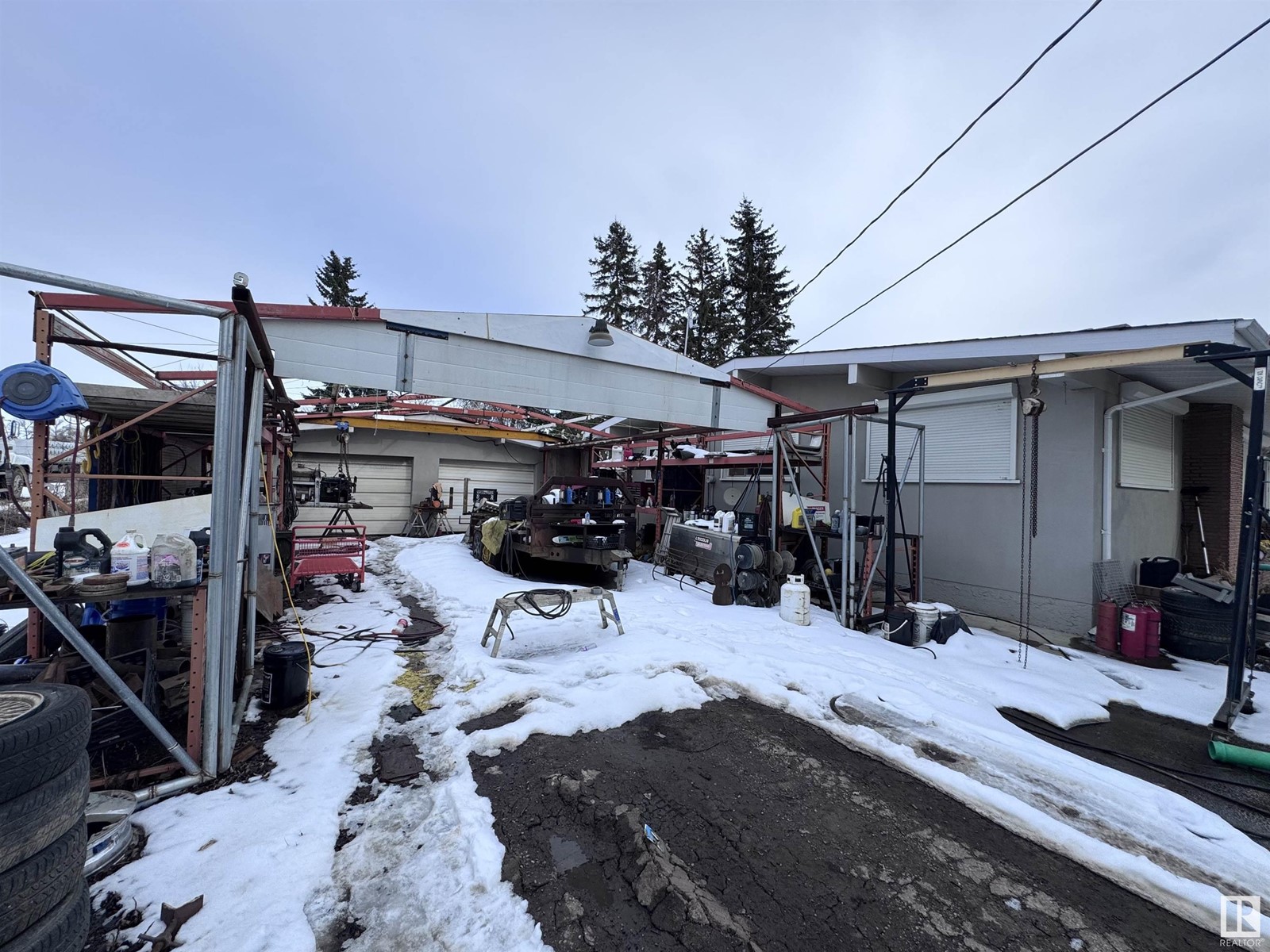 Photo 5 of 6611 8 St Nw, Edmonton AB