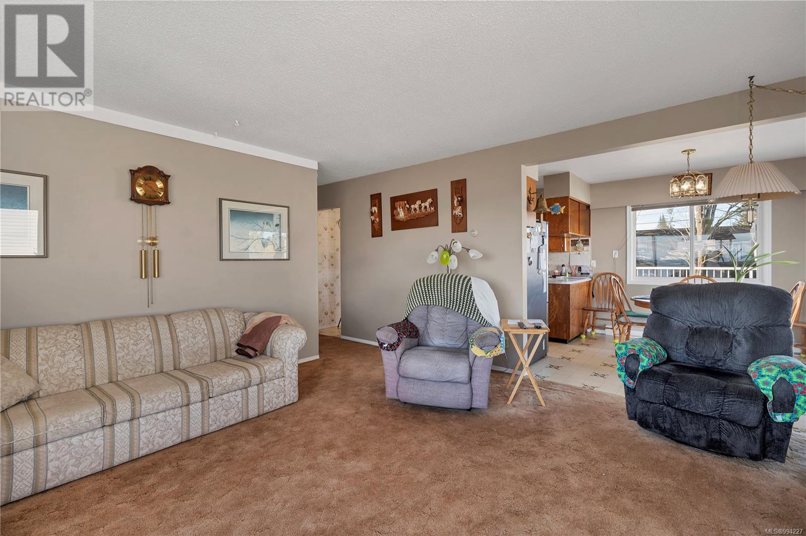 2095 Dalton Rd, Campbell River