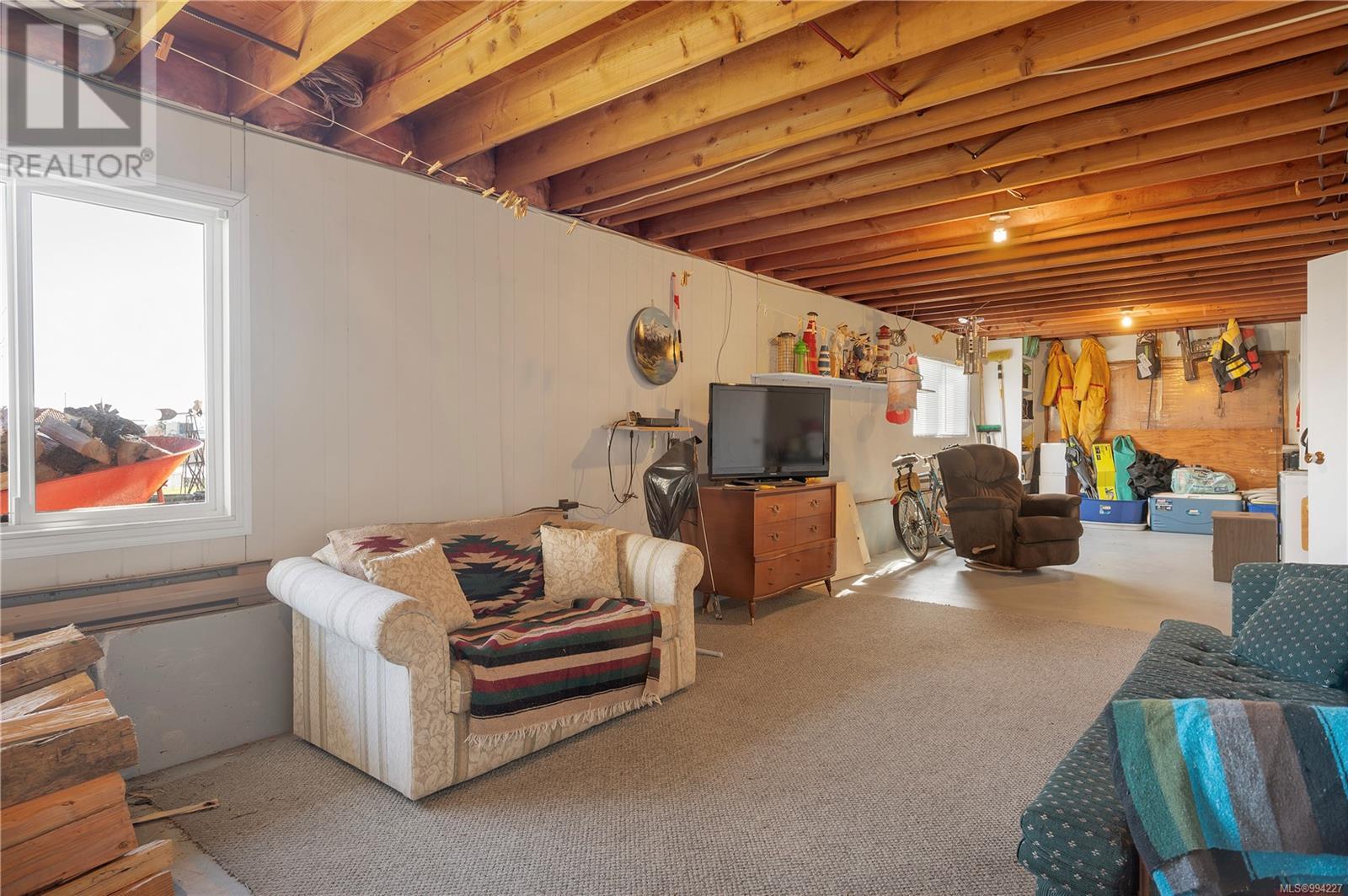 2095 Dalton Rd, Campbell River