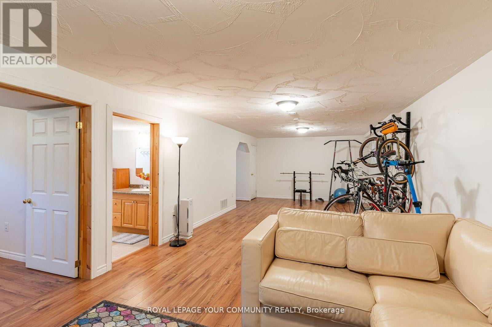 Photo 17 of 3895 Loop Road, Dysart Et Al ON