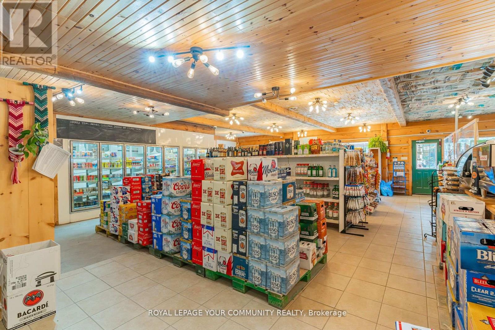 Photo 26 of 3895 Loop Road, Dysart Et Al ON