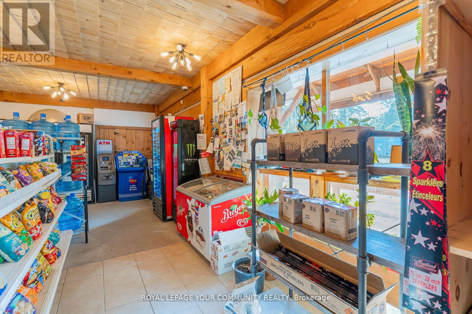 Photo 32 of 3895 Loop Road, Dysart Et Al ON