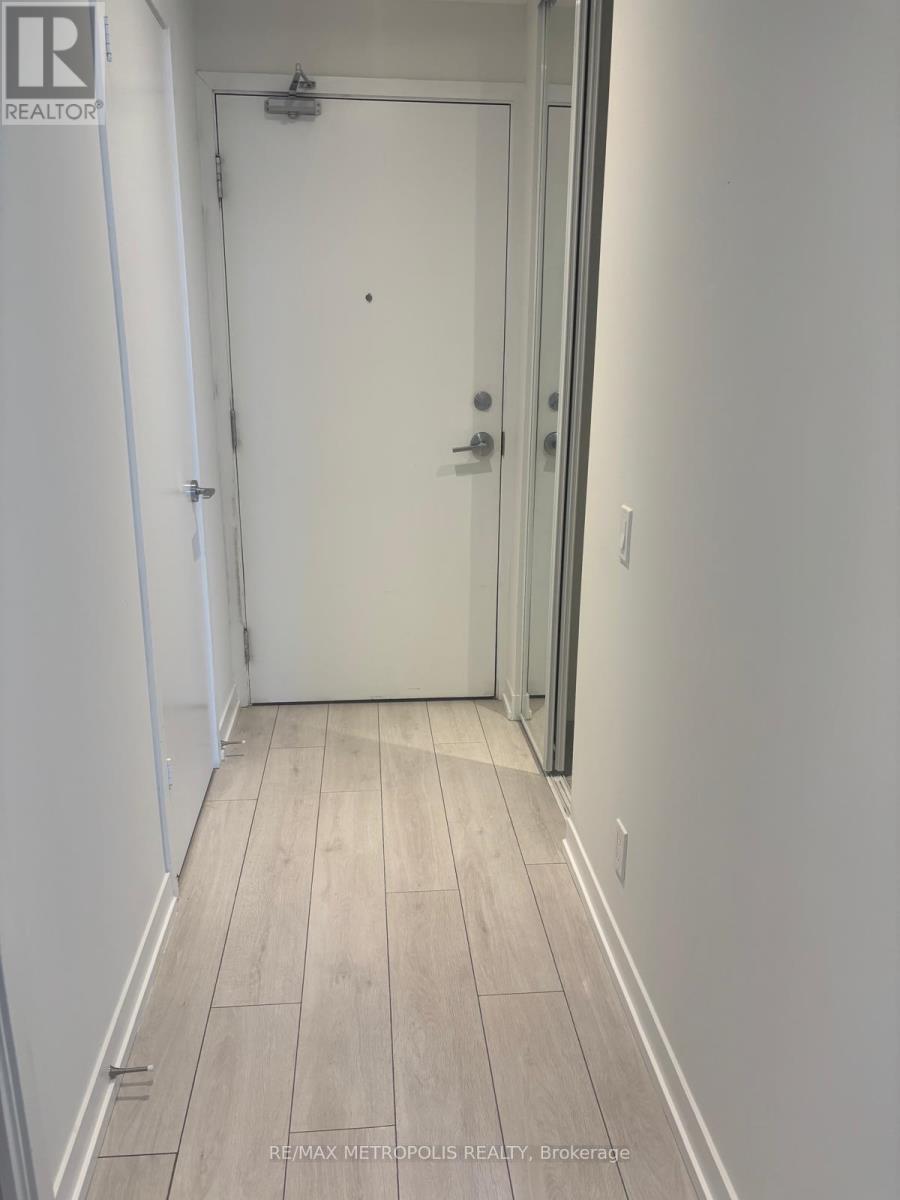 Photo 12 of Ph 08 5 Buttermill Avenue, Vaughan ON