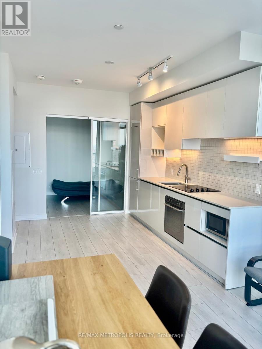 Photo 3 of Ph 08 5 Buttermill Avenue, Vaughan ON