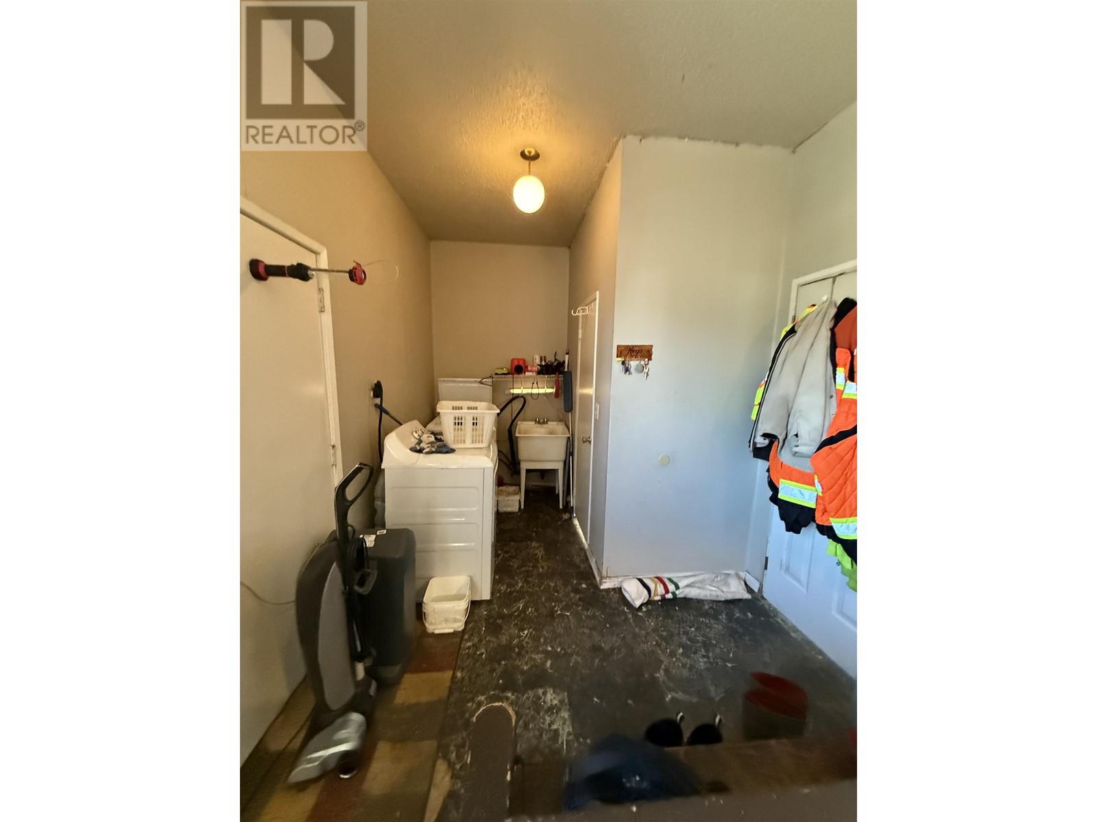Photo 10 of 5924 W Highway 16, Prince George BC