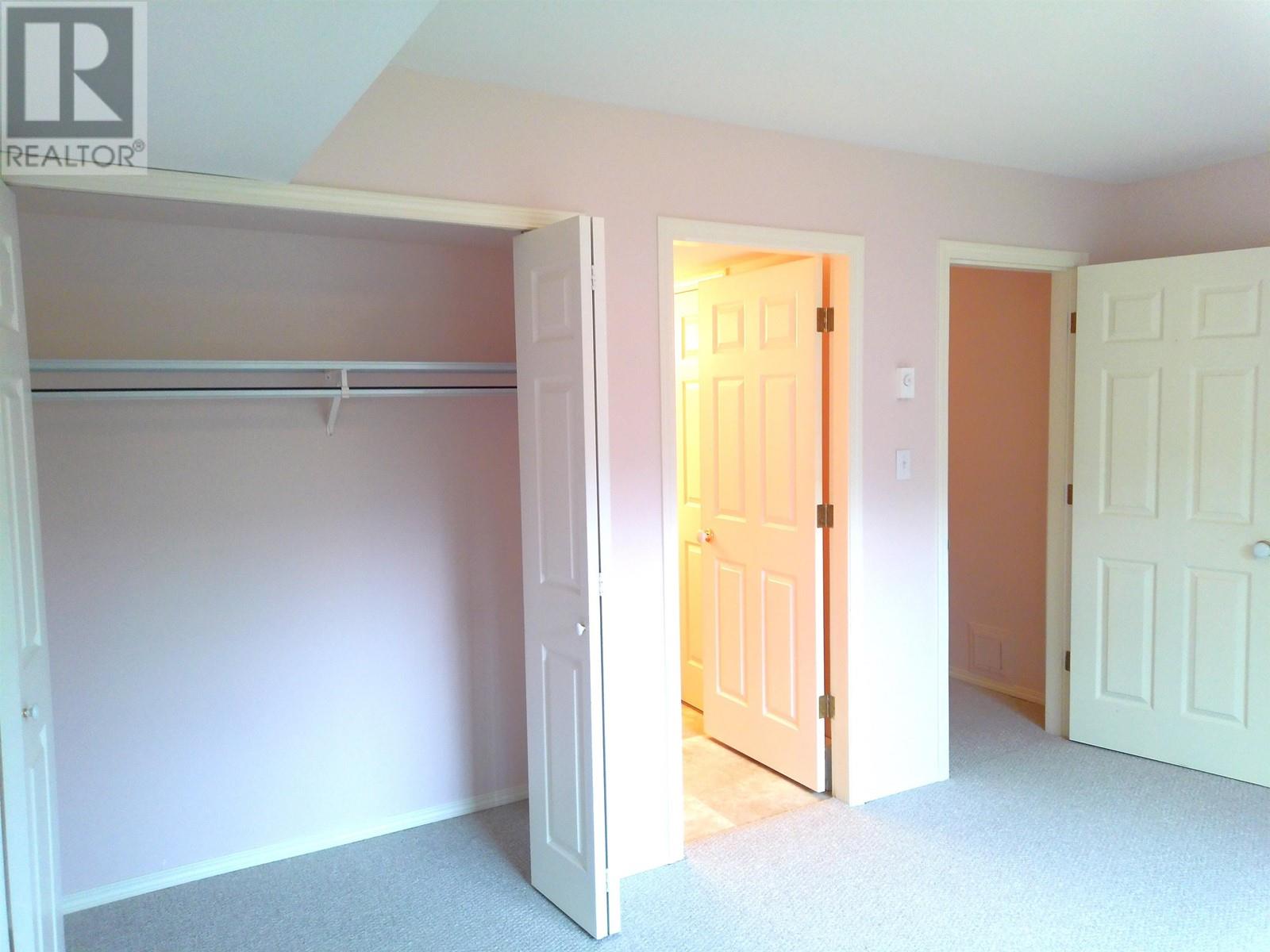 Photo 21 of 38 11502 Burnett Street, Maple Ridge BC
