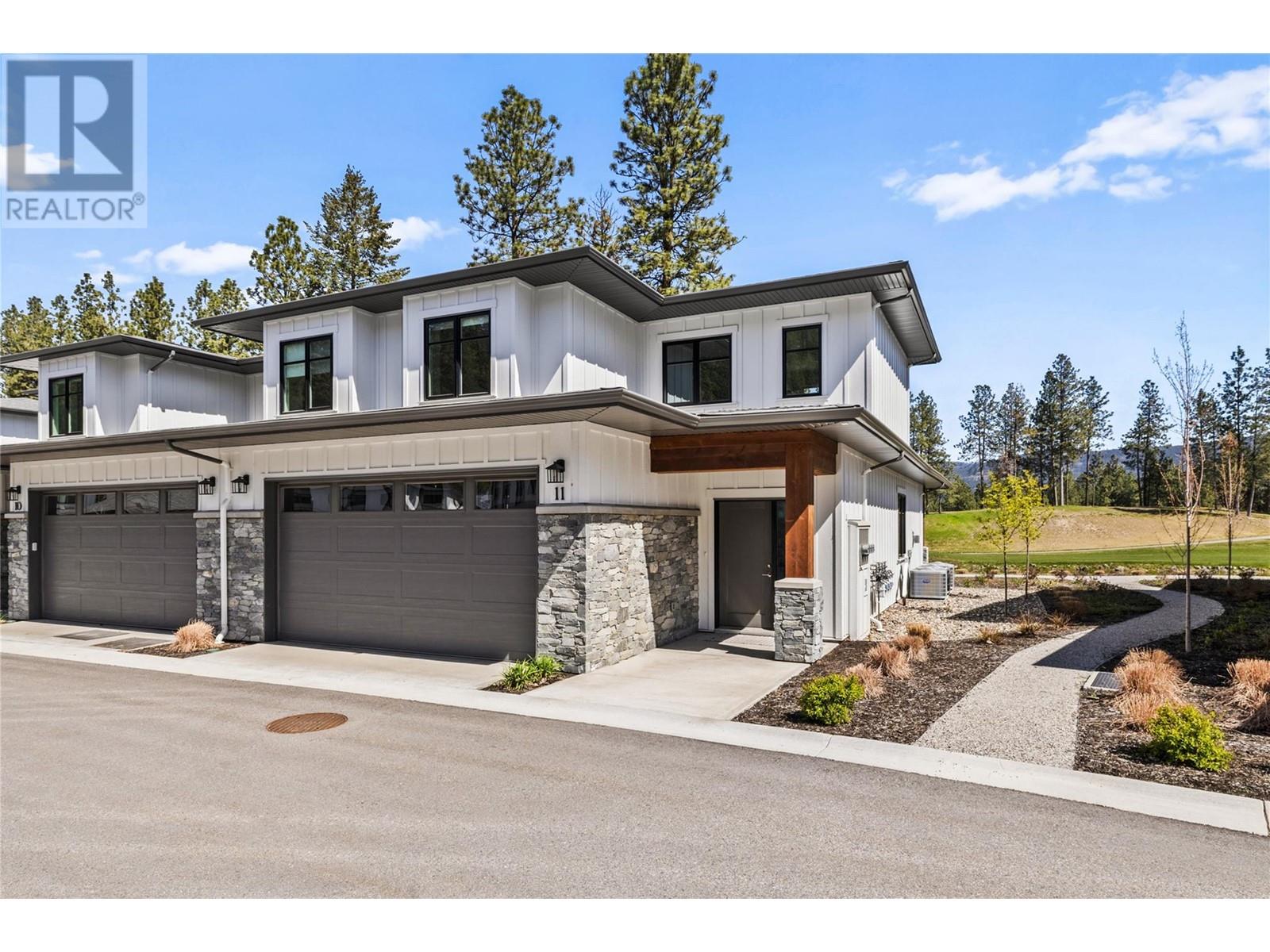 6 1979 Country Club Drive, Kelowna