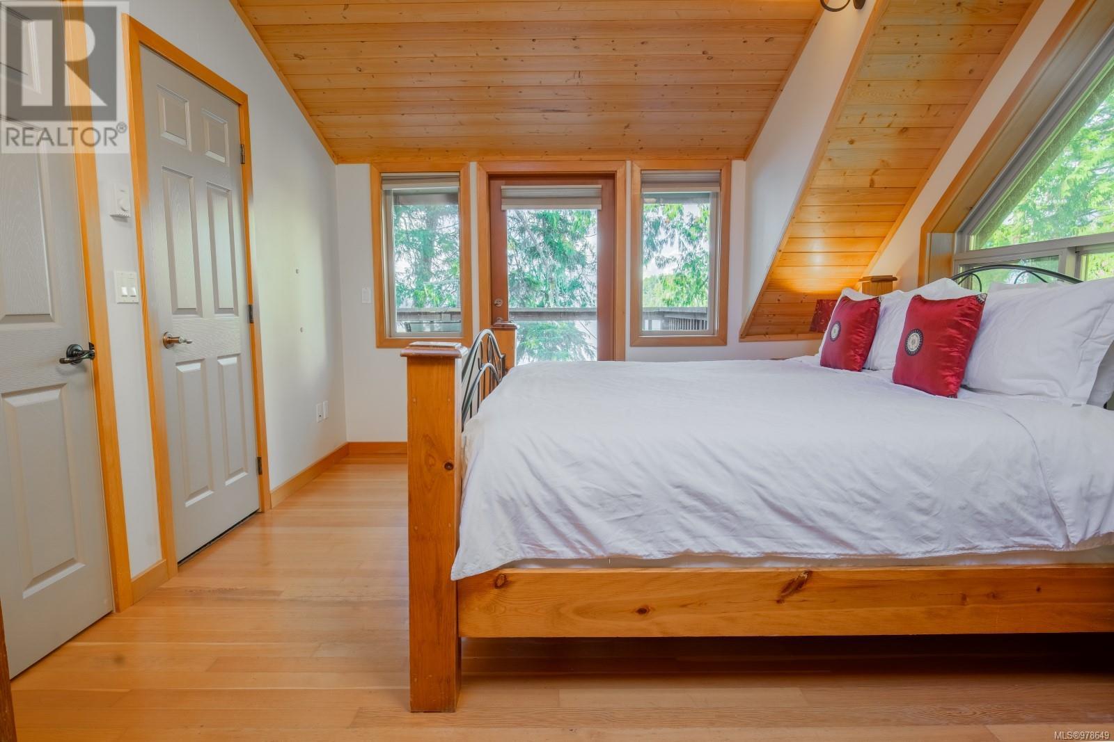 1027 Jensens Bay Rd, Tofino