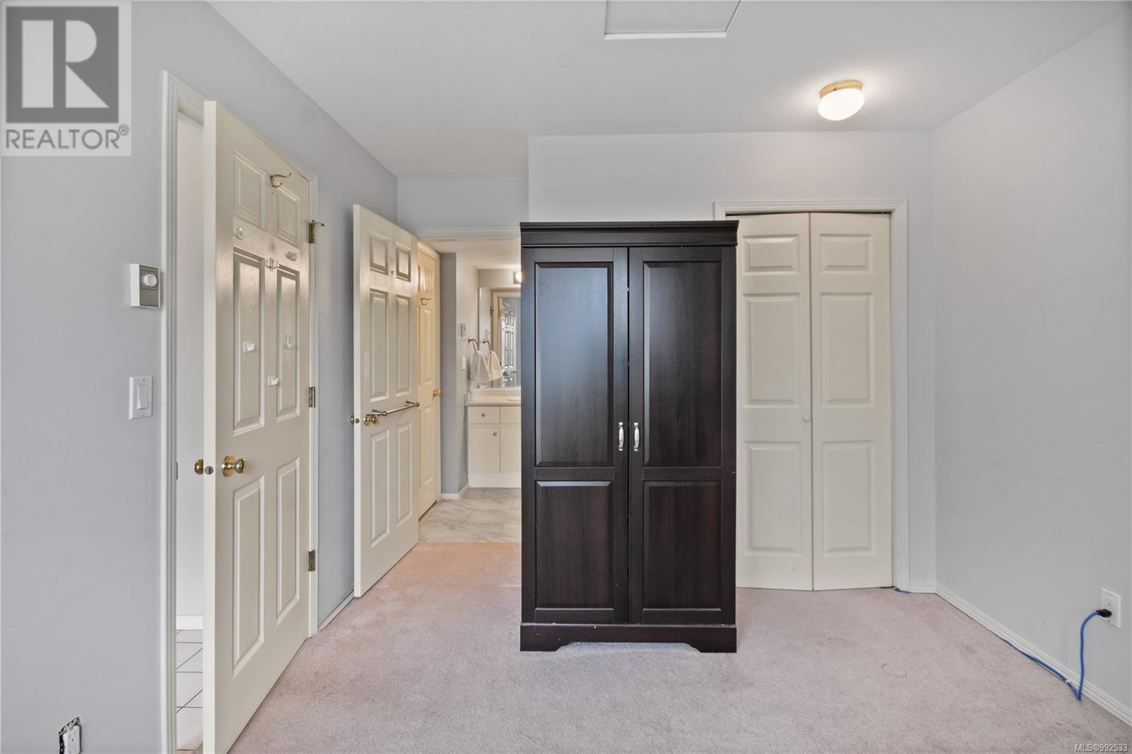 9 310 Pym St, Parksville real estate listing 992533