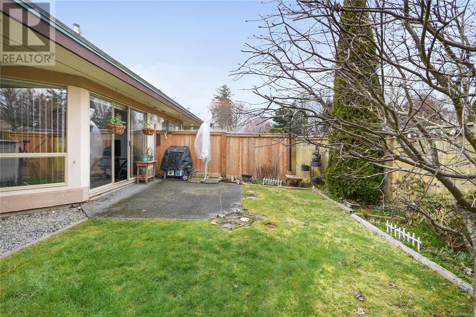 9 310 Pym St, Parksville real estate listing 992533