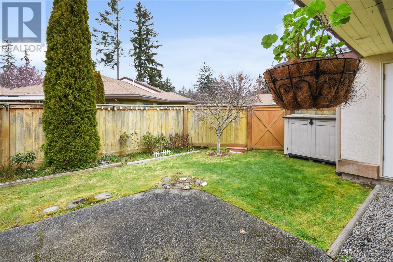 9 310 Pym St, Parksville real estate listing 992533
