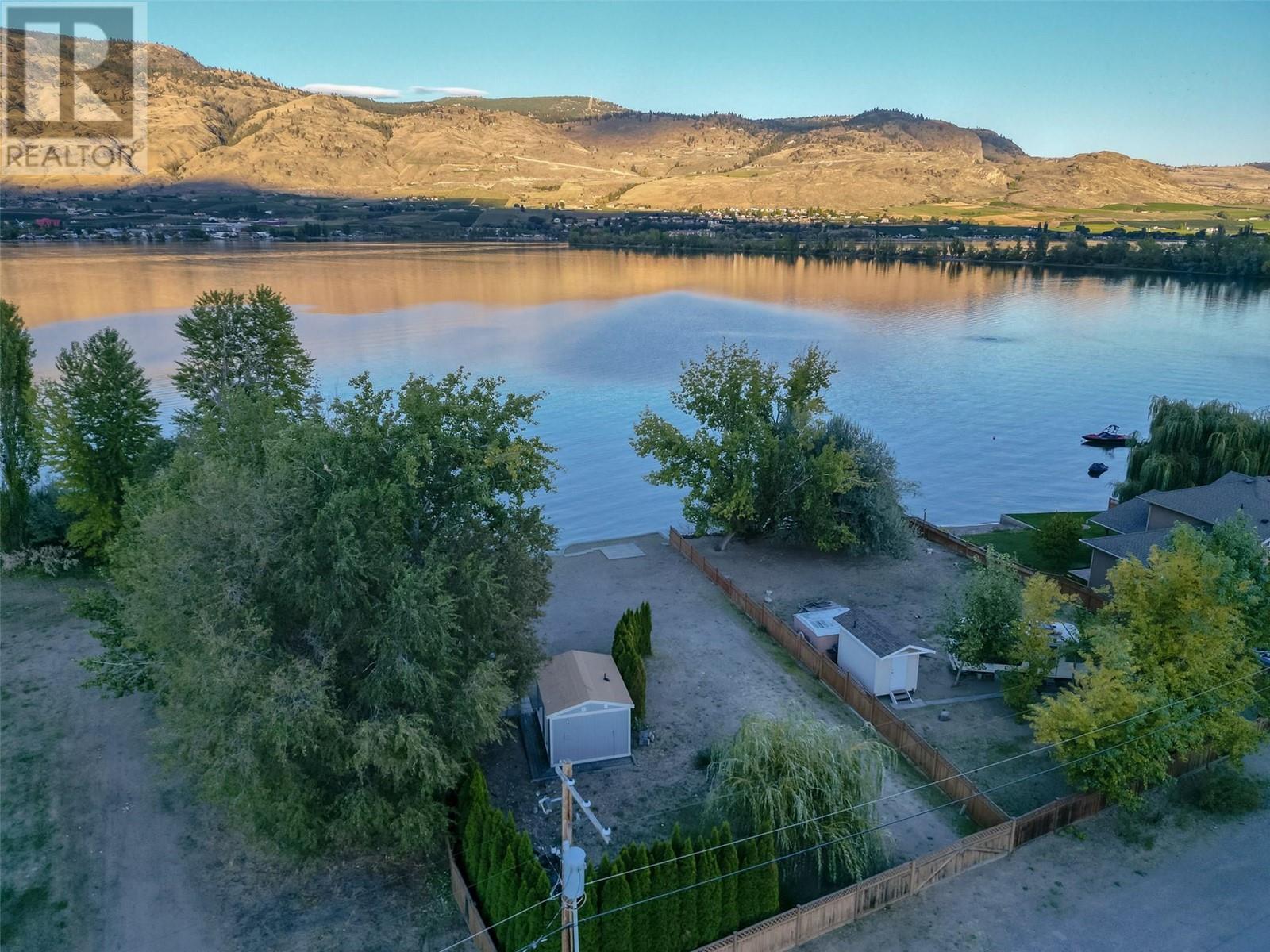 4025 Oleander Drive, Osoyoos