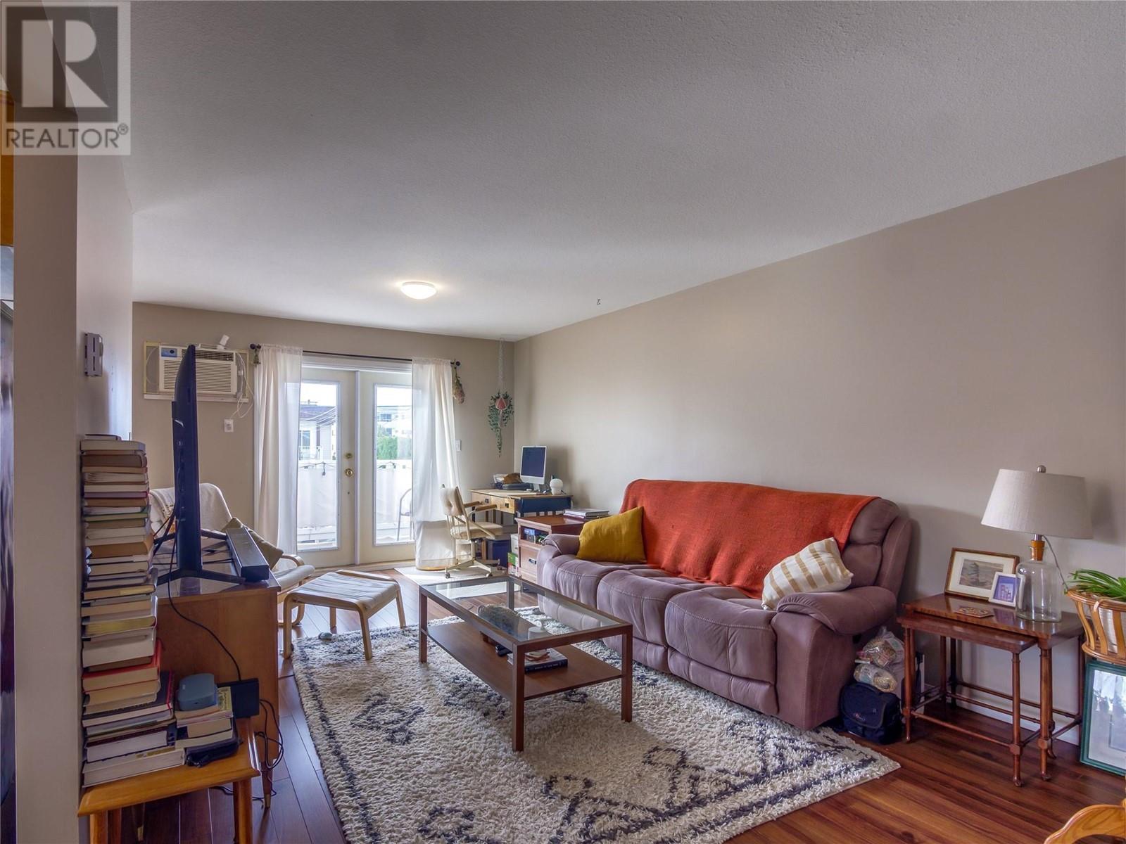  197 Roy Avenue, Penticton