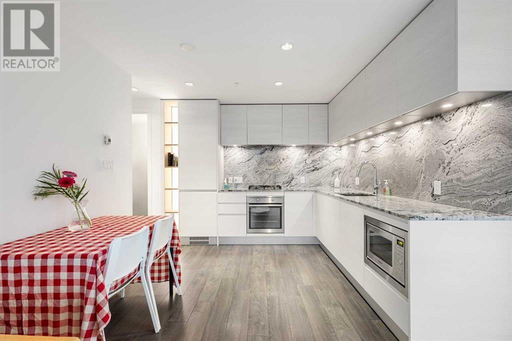 Single Family House for Sale in    Avenue SW Beltline Calgary 