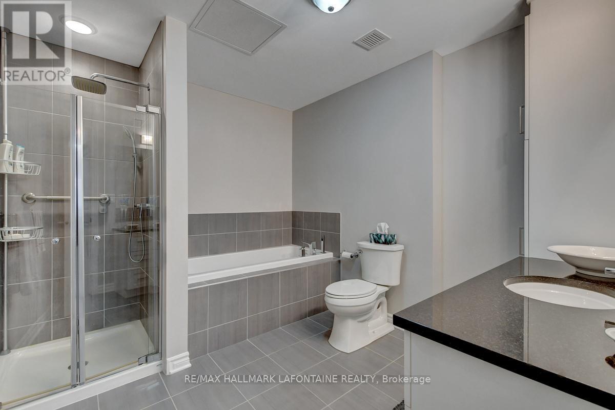 Photo 24 of 114 120 Prestige Circle, Ottawa ON