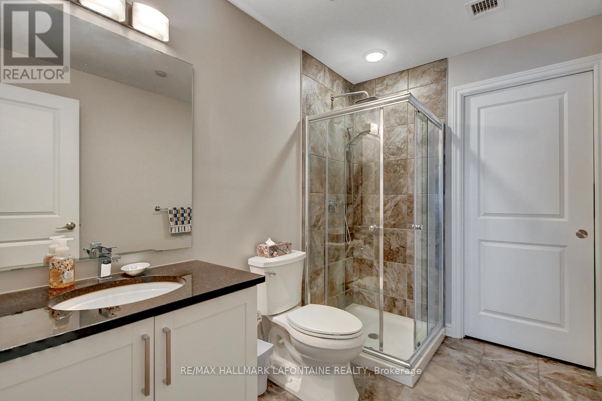 Photo 29 of 114 120 Prestige Circle, Ottawa ON
