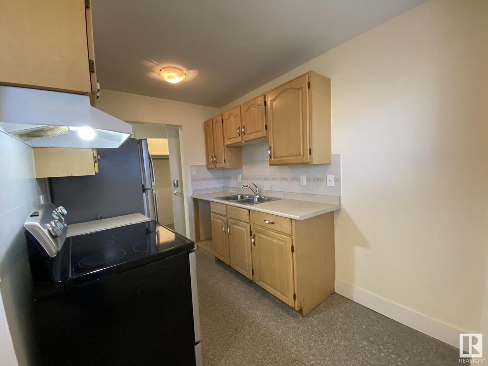 11839 45 ST NW, Edmonton