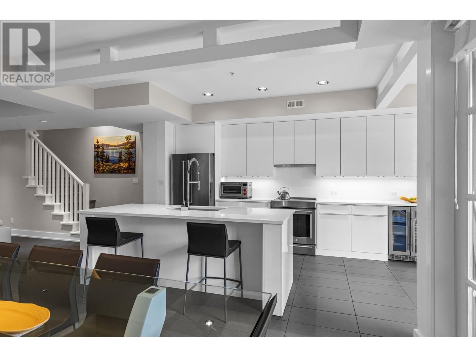523 3880 Truswell Road, Kelowna