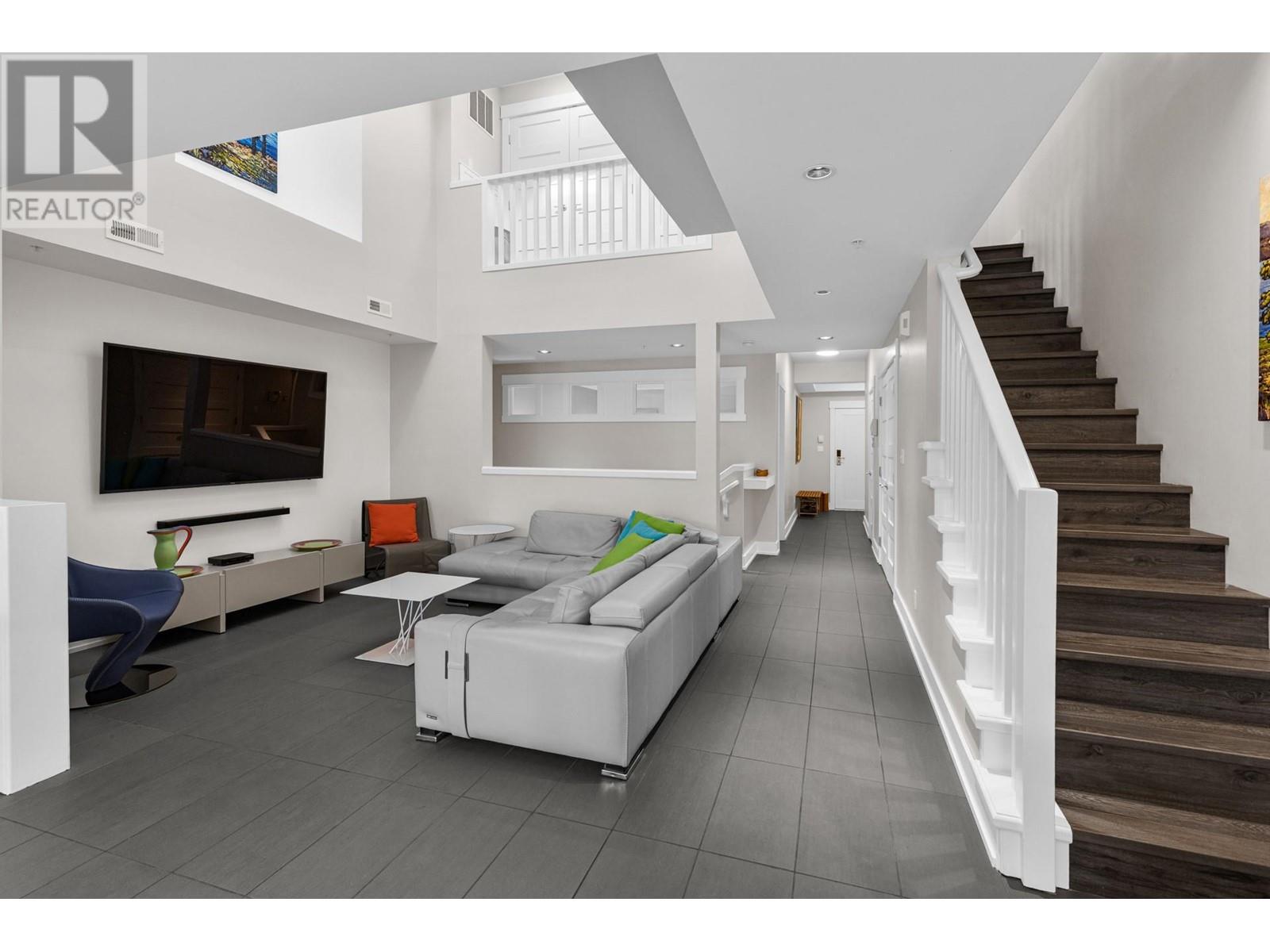 523 3880 Truswell Road, Kelowna