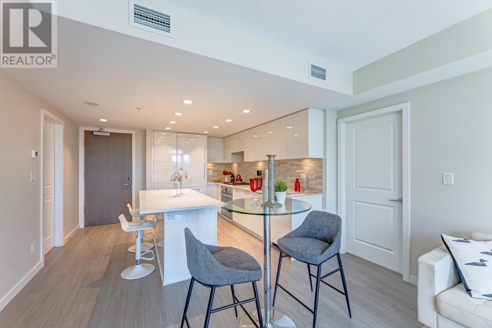 1004 1182 WESTWOOD STREET, Coquitlam real estate listing R2977008