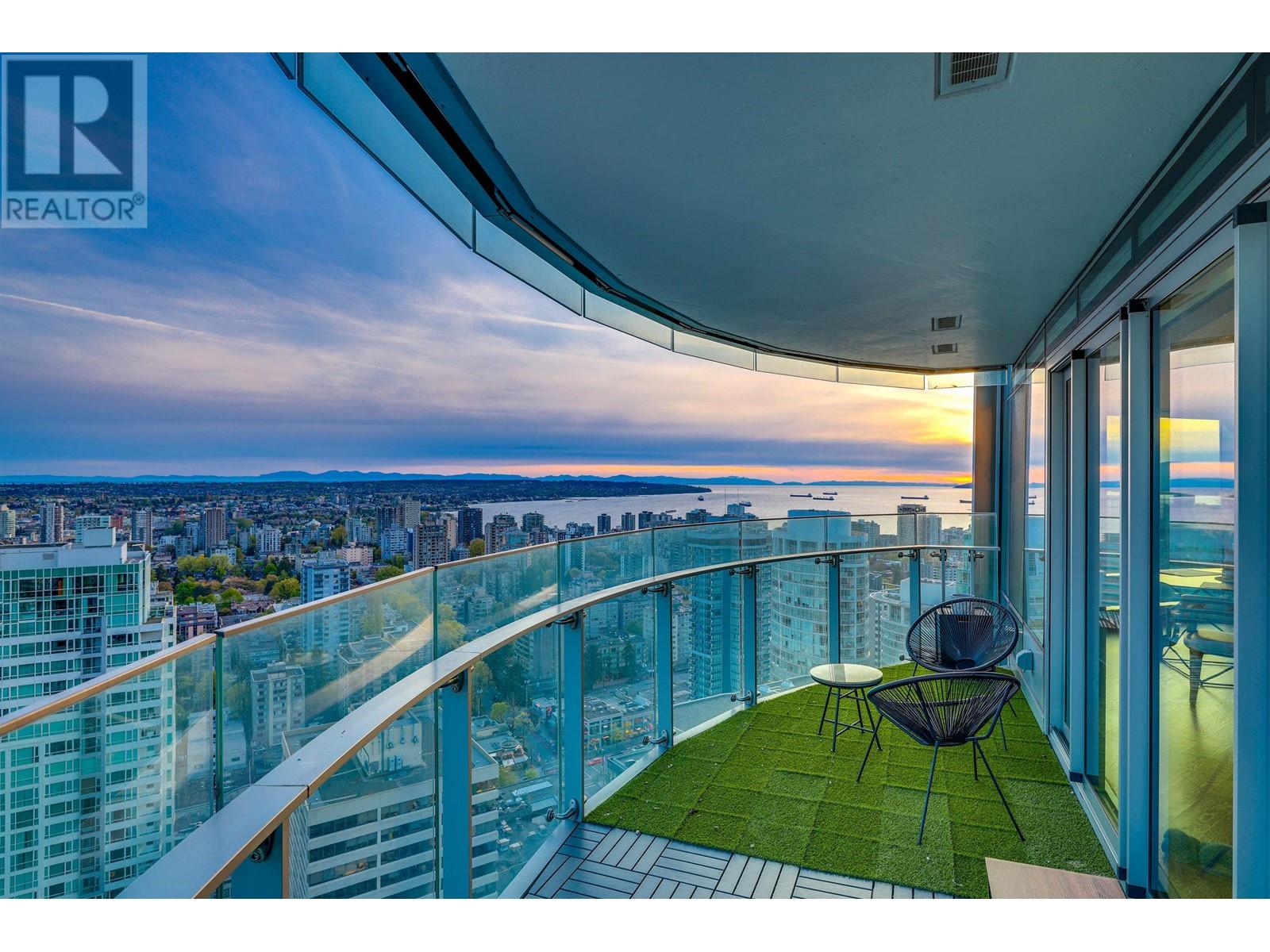 Photo 2 of 4102 1151 W Georgia Street, Vancouver BC