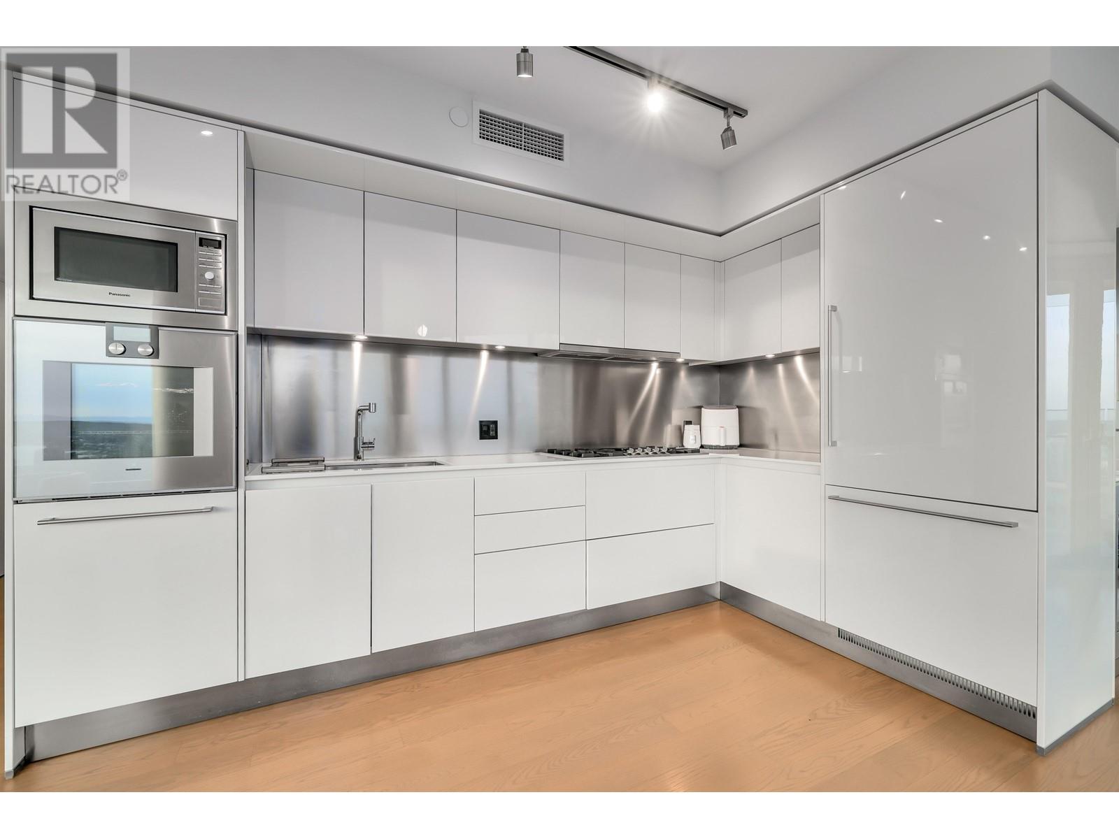 Photo 9 of 4102 1151 W Georgia Street, Vancouver BC