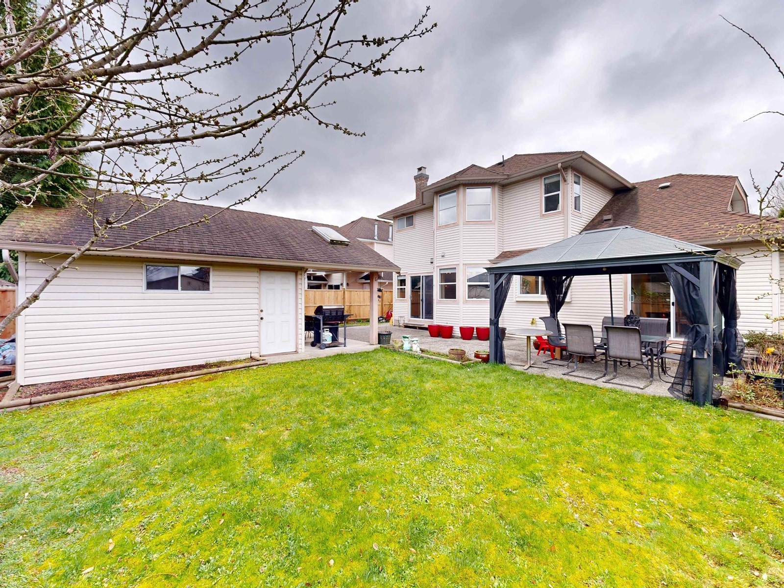 Photo 35 of 8514 164 A Street, Surrey BC