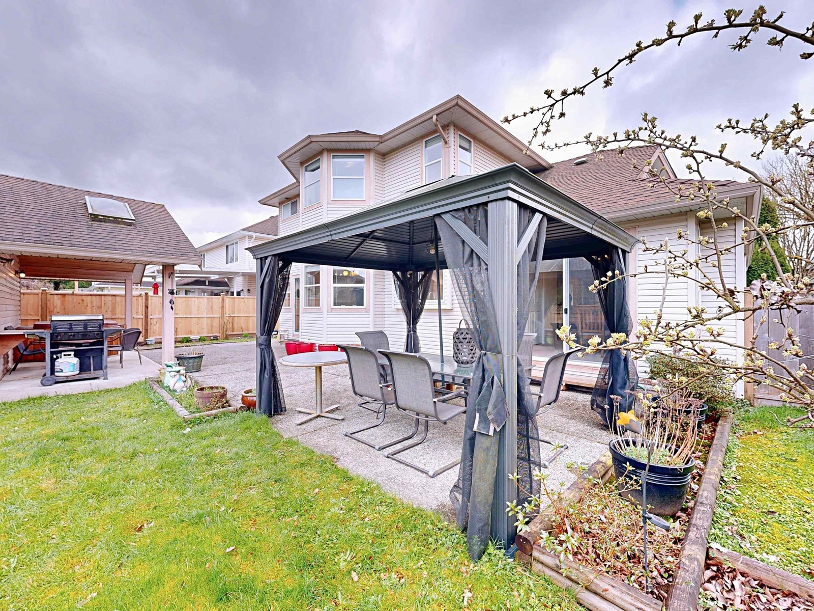 Photo 37 of 8514 164 A Street, Surrey BC