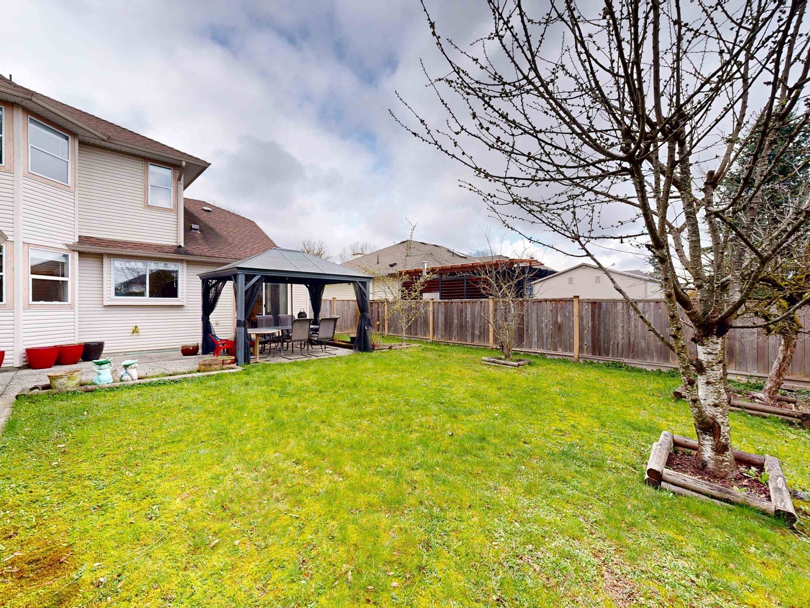 Photo 36 of 8514 164 A Street, Surrey BC