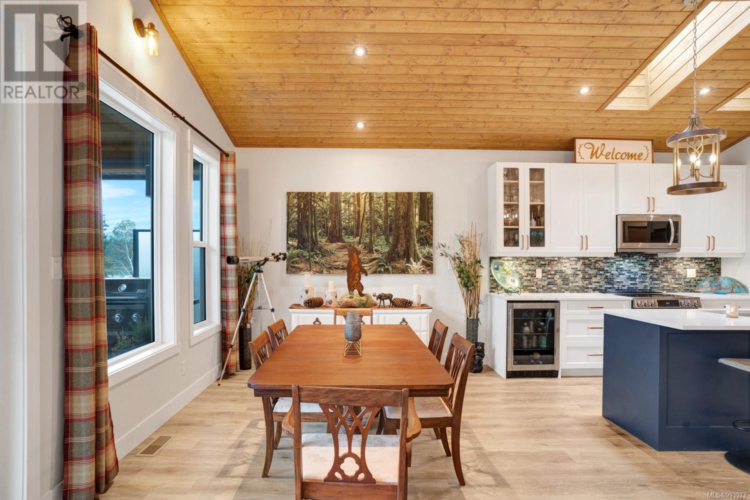 9388 Lakefront Rise, Lake Cowichan
