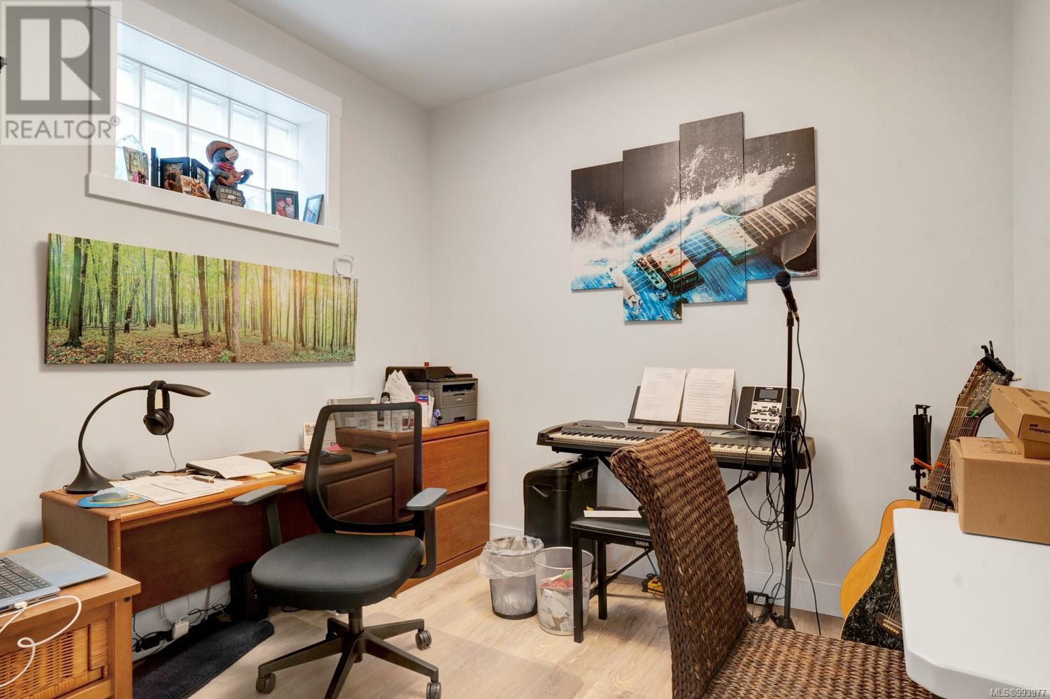 9388 Lakefront Rise, Lake Cowichan