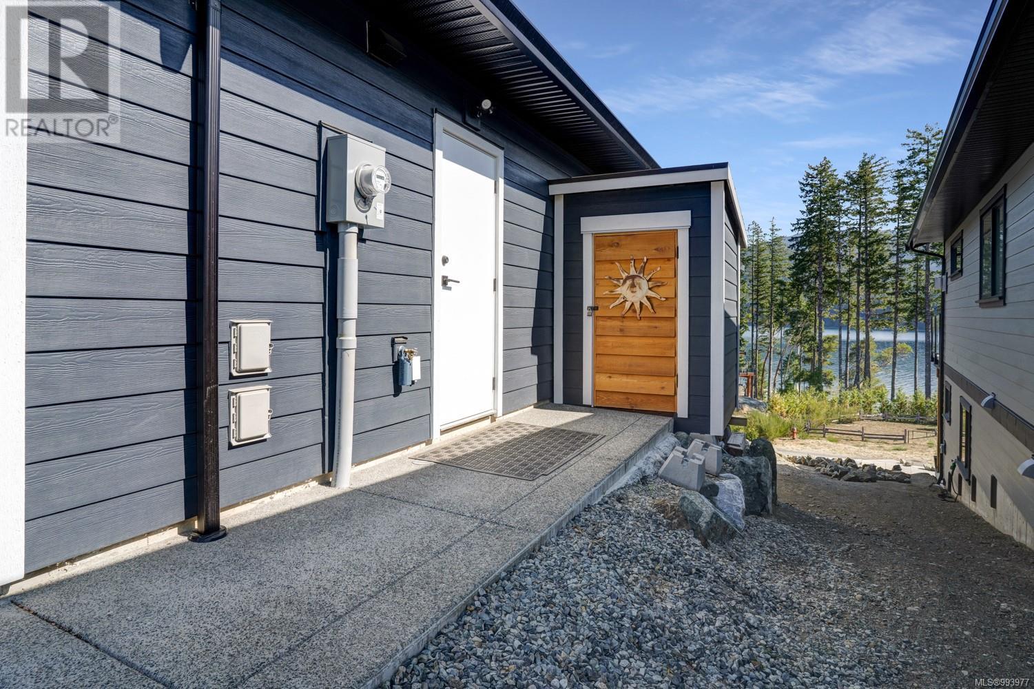 9388 Lakefront Rise, Lake Cowichan