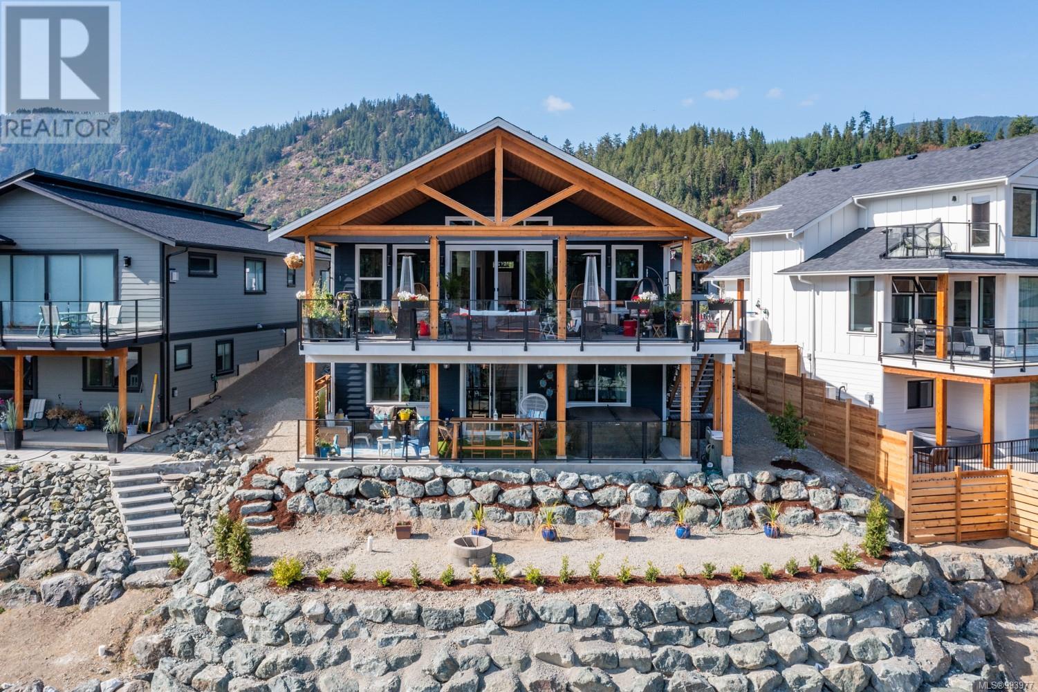 9388 Lakefront Rise, Lake Cowichan