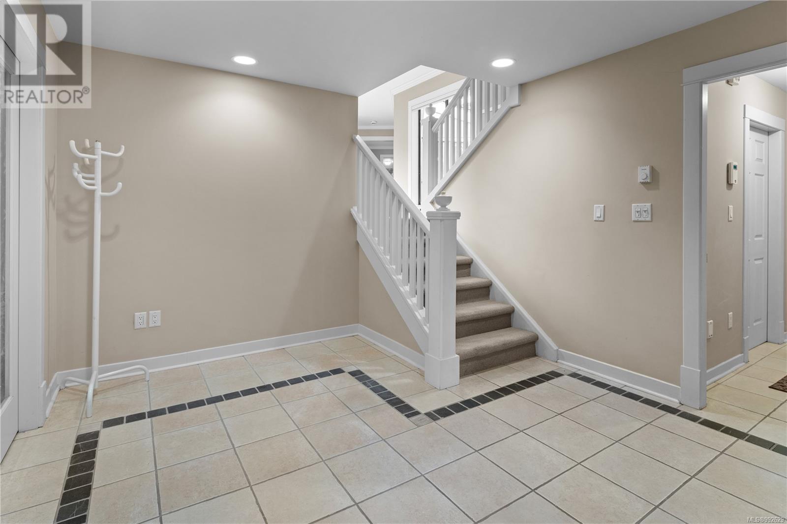  2801 Arbutus Road, Saanich
